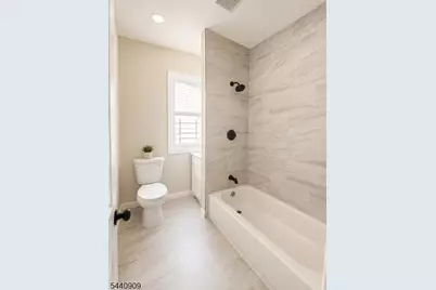72 N 13th St #2, Newark, NJ 07107 - Photo 3