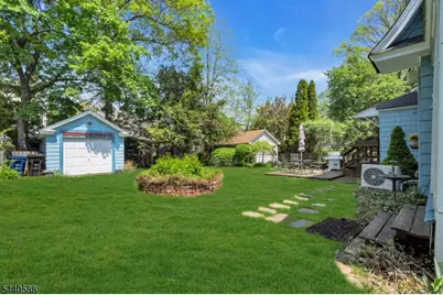 1141 Gresham Rd, Plainfield, NJ 07062 - Photo 29