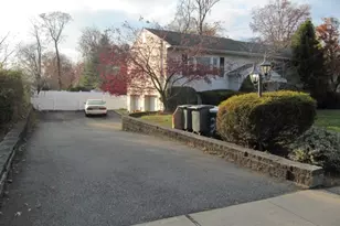 37 Atwood Pl, Wayne, NJ 07470 - Photo 3