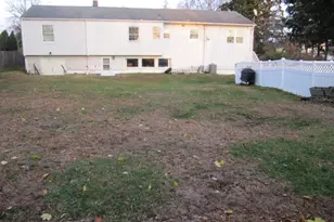 37 Atwood Pl, Wayne, NJ 07470 - Photo 11