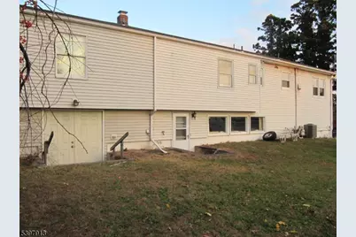 37 Atwood Pl, Wayne, NJ 07470 - Photo 13
