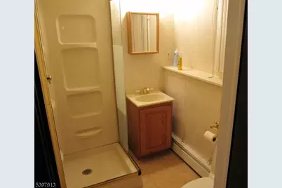 37 Atwood Pl, Wayne, NJ 07470 - Photo 33
