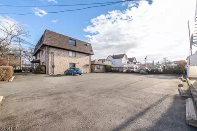 685 Van Houten Ave #3, Clifton, NJ 07013 - Photo 19