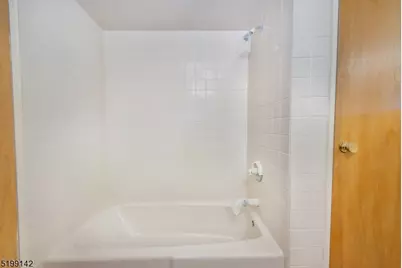 685 Van Houten Ave #3, Clifton, NJ 07013 - Photo 7