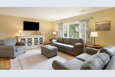 706 Hory St, Cranford Township, NJ 07016 - Photo 9