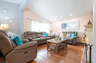156 Madison St, Dover, NJ 07801 - Photo 3