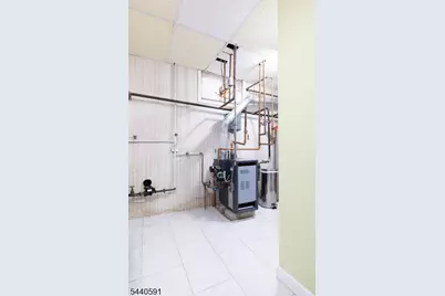 156 Madison St, Dover, NJ 07801 - Photo 23