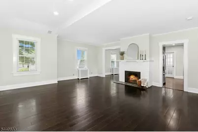 48 Mansion Ter, Cranford Township, NJ 07016 - Photo 3