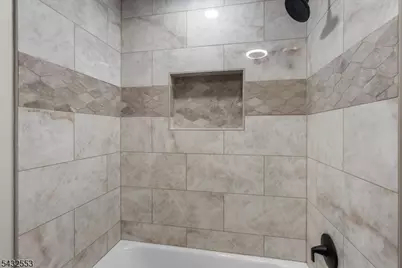 8 Cove Rd, Hopatcong, NJ 07843 - Photo 35