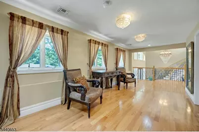 252 Mabel Pl, Franklin Lakes, NJ 07417 - Photo 27