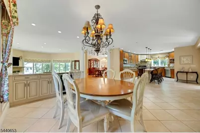 252 Mabel Pl, Franklin Lakes, NJ 07417 - Photo 15