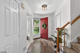 160 Aster Ct, Readington, NJ 08889 - Photo 3