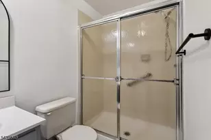 160 Aster Ct, Readington, NJ 08889 - Photo 27