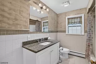 905 Charlotte Rd, Plainfield, NJ 07060 - Photo 19