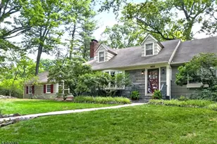 905 Charlotte Rd, Plainfield, NJ 07060 - Photo 1
