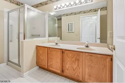 60 Woodmont Dr, Randolph Township, NJ 07869 - Photo 27