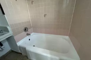 377 N 7th St, Newark, NJ 07107 - Photo 7