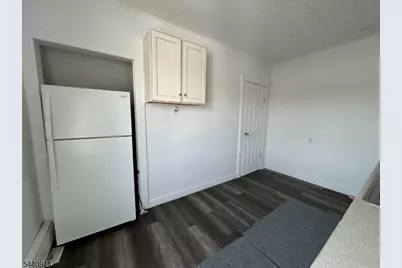 377 N 7th St #3, Newark, NJ 07107 - Photo 5
