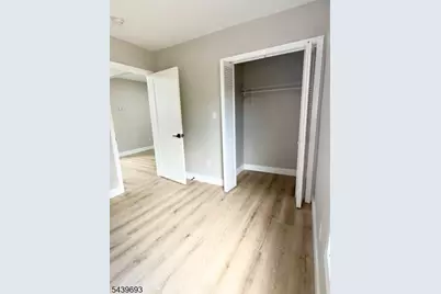 60 Laurel St, Paterson, NJ 07522 - Photo 9