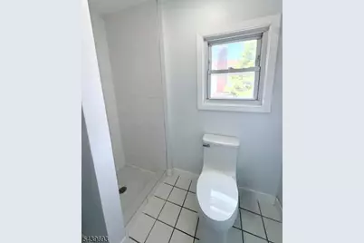 60 Laurel St, Paterson, NJ 07522 - Photo 15