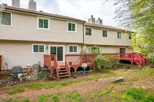 12 Tulip Ct, Edison, NJ 08820 - Photo 33