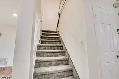 12 Tulip Ct, Edison, NJ 08820 - Photo 19