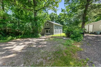 14 Maine Rd, West Milford, NJ 07421 - Photo 25