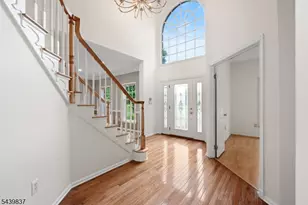 18 Montfort Dr, Montgomery Township, NJ 08502 - Photo 3