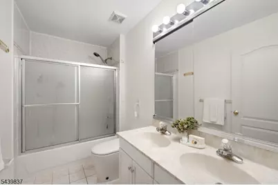 18 Montfort Dr, Montgomery Township, NJ 08502 - Photo 29