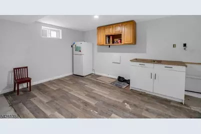 347 Livingston Rd, Linden, NJ 07036 - Photo 37