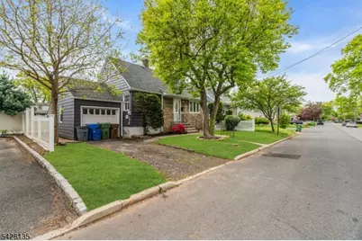 347 Livingston Rd, Linden, NJ 07036 - Photo 5