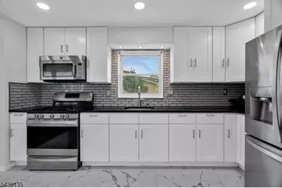 347 Livingston Rd, Linden, NJ 07036 - Photo 17
