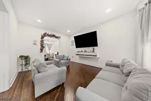 216 N Maple Ave, East Orange, NJ 07017 - Photo 3