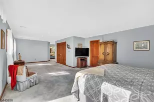 10 Loriann Rd, Warren Township, NJ 07059 - Photo 25