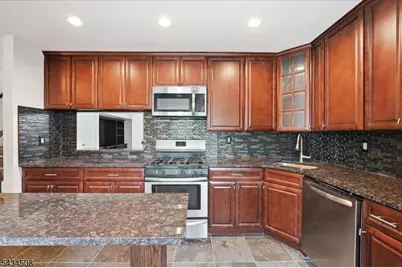 293 Gettysburg Way, Lincoln Park, NJ 07035 - Photo 11