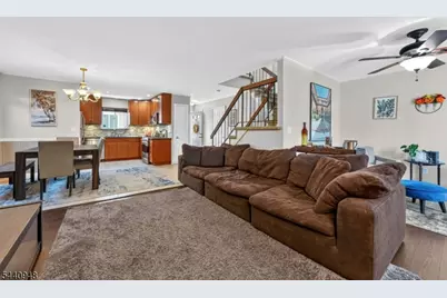 301 Saddle Ct, Raritan Township, NJ 08822 - Photo 13