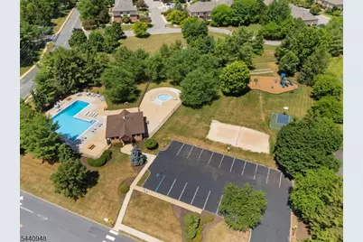 301 Saddle Ct, Raritan Township, NJ 08822 - Photo 43