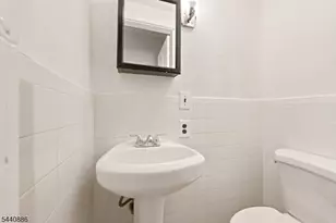 604 Forest St, Orange, NJ 07050 - Photo 19