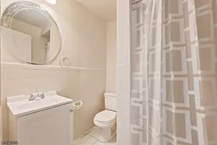 604 Forest St, Orange, NJ 07050 - Photo 9