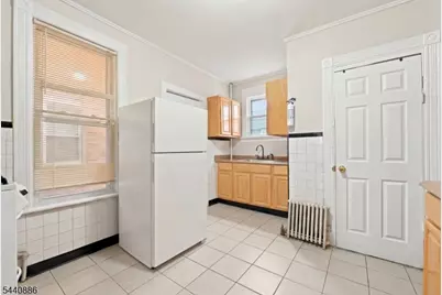 604 Forest St, Orange, NJ 07050 - Photo 13