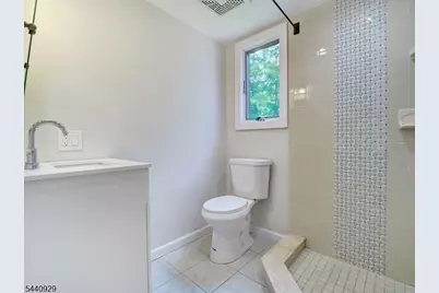 8 Britton Rd, Delaware Township, NJ 08559 - Photo 25