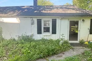 63 Poplar Dr, Long Hill Township, NJ 07980 - Photo 3
