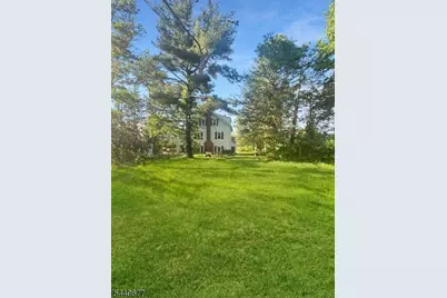 63 Poplar Dr, Long Hill Township, NJ 07980 - Photo 17