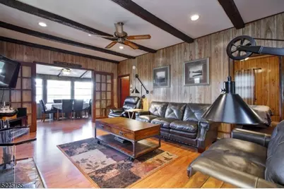 137 Lakeview Ave, Ringwood, NJ 07456 - Photo 5