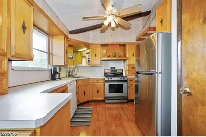 137 Lakeview Ave, Ringwood, NJ 07456 - Photo 11