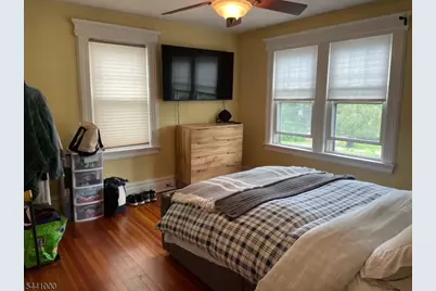 26 Parkway, Bloomfield Twp., NJ 07003 - Photo 9