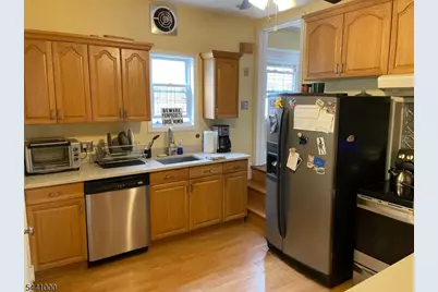 26 Parkway, Bloomfield Twp., NJ 07003 - Photo 11