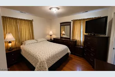 1 Edgewood Rd #1, Bloomfield, NJ 07003 - Photo 7