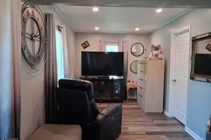 41 Evergreen Dr, Willingboro Twp., NJ 08046 - Photo 15