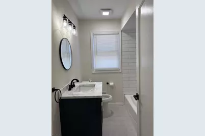 1019 W Henry St, Linden, NJ 07036 - Photo 7
